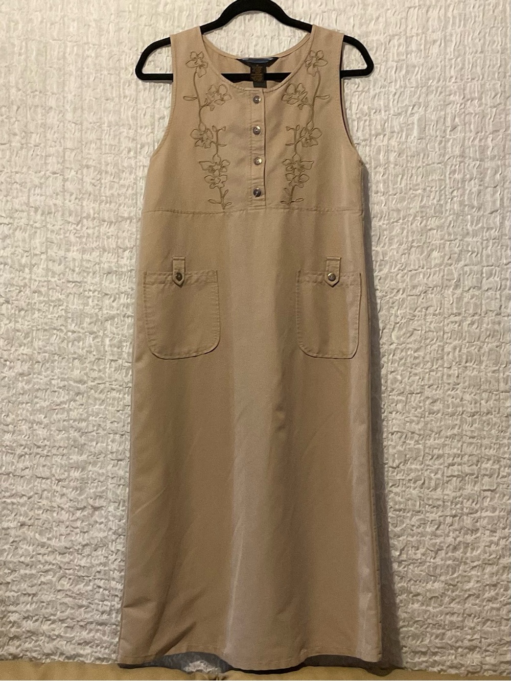 Shaver Lake Tan Embroidered Sleeveless Maxi Dress Size Small Vintage - Picture 2 of 5